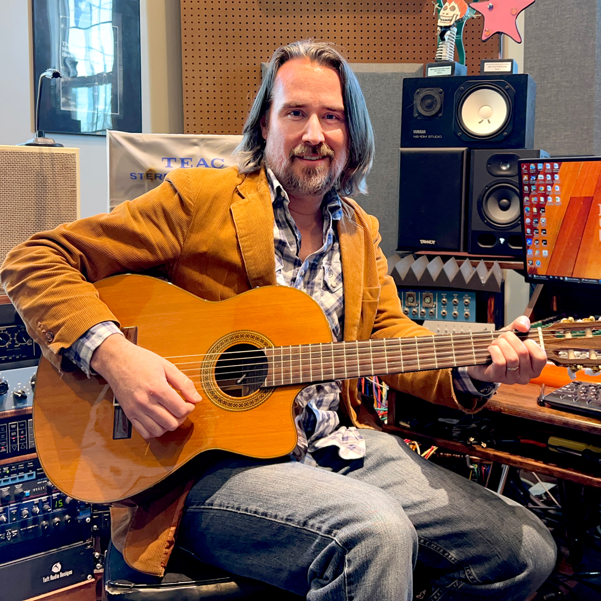 Paul in Beebe Gunn Studio